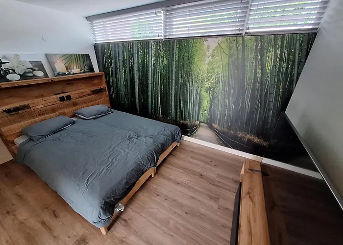 아파트 Beautiful Close To Sea Life 51a *